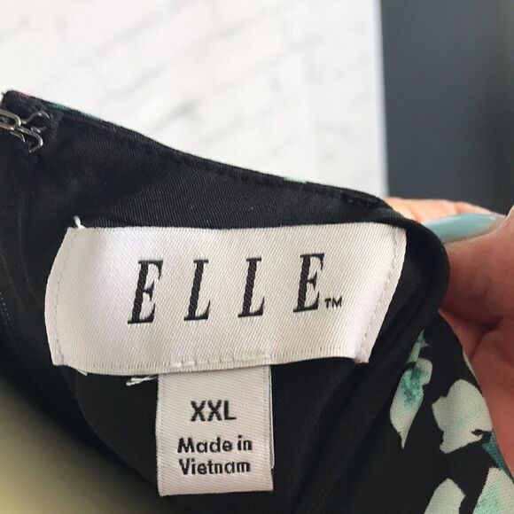 Cute summer tank dress by Elle size xxl. Light EUC - Picture 4 of 5